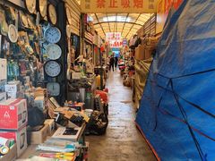 -利津路小商品批发市场