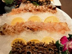 -左庭右院鲜牛肉火锅黑金店(陆家嘴中心店)