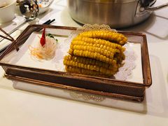 玉米-红门金汤·港式火锅(英皇集团中心店)