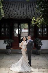 -喜爱高定婚纱摄影