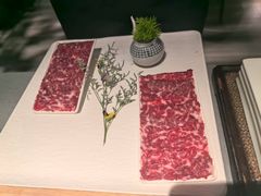-左庭右院鲜牛肉火锅黑金店(陆家嘴中心店)