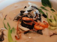 九姓鱼头皇-芳草地度假酒店·野炉中餐厅