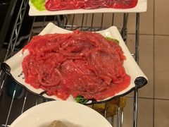 嫩牛肉牛霖-丫丫汤膳打边炉(宏府408坊店)