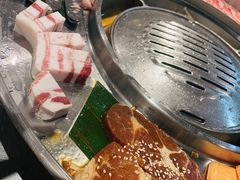 -哈哈碳都·牛肋条无限自助烤肉(台江万达店)