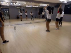 点击看大图 -STAR舞蹈工作室