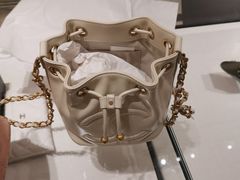 -CHANEL(恒隆广场店)