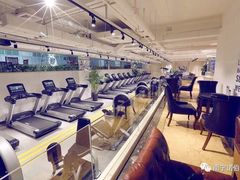 -诺伯曼·运动会馆(新梦店)