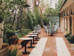 -Osteria Garden 生蚝花园餐厅(原进贤路店)