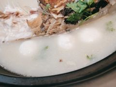 -香山湖家家宴(中山陵店)