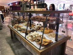 面包甜点陈列柜-PAPER STONE BAKERY(天汇广场店)