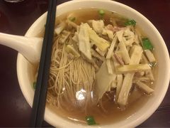朱鸿兴面馆(观前店)-朱鸿兴面馆(镇湖店)