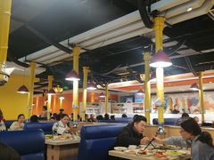 大堂-爱客得牛排海鲜烤肉·火锅自助(春熙路黑金好店)