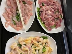 -野迹·石橄榄鸡·烧烤(新洲店)