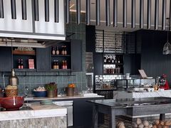 -瑰丽酒店·海吧·天际下午茶·现场DJ·天台酒吧