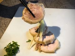 -穹六人间 people 6(岳阳路店)