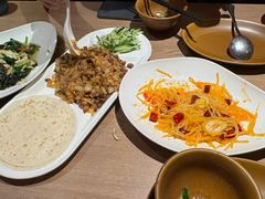 -耶里夏丽·新疆菜·28年喀什老馆(田林东路店)