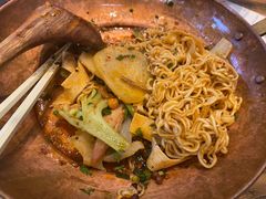 -成都你六姐·牛肉冒菜(上海环宇荟店)