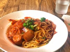 -玛格萝妮(汇智国际商业中心店)