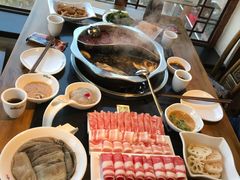 -纸盐河码头火锅(十八梯店)