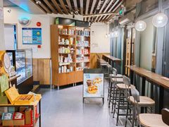 -星巴克(西藏路店)