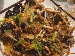 -山里俏·地标皖南菜·屯溪臭鳜鱼(北城万达店)