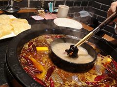 -周周有辣火锅馆(玖耀里店)