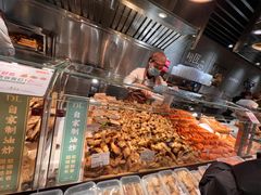 -胖东来生活广场(健康路店)