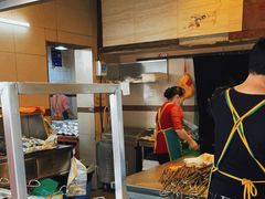 -老黄记手撕烤兔(玉林街店)