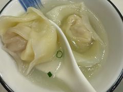 刀鱼馄饨-梅龙镇酒家(南京西路总店)