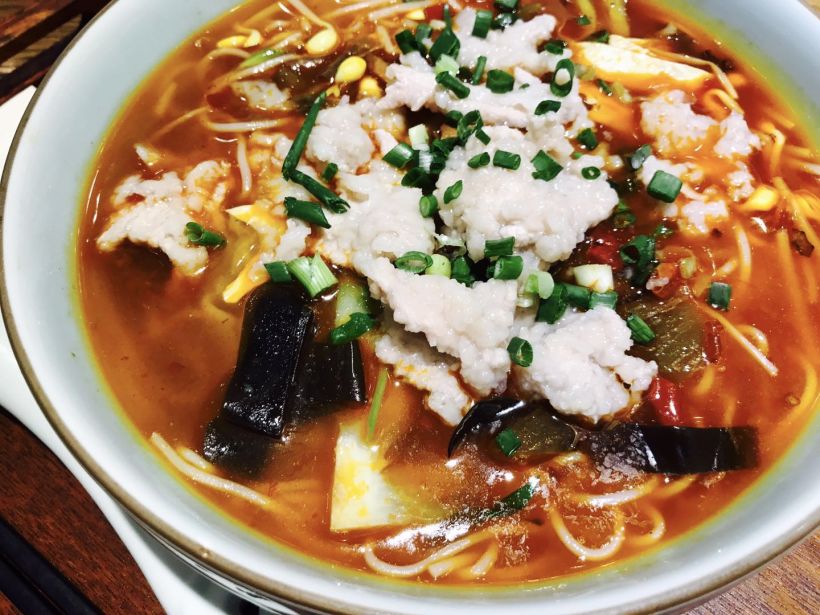 新品滑肉米线,可以堂食了!