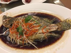 -粤尚腾香居中餐厅(首都机场希尔顿店)