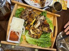 -盾亚新疆餐厅(松江万达广场店)