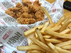 -The Habit Burger Grill 哈比特汉堡(爱琴海店)