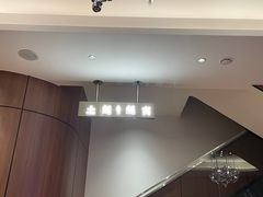 -蚝美人·生蚝海鲜烧烤(茶花园店)