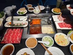 -海底捞火锅智慧餐厅(中骏世界城店)