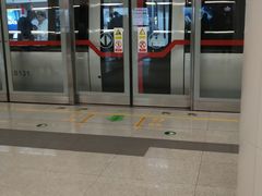 -新百广场(地铁站)