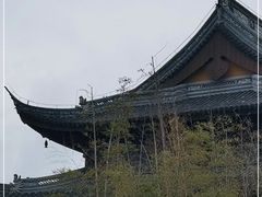 -龙华寺