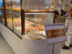 面包甜点陈列柜-奈雪的茶(湖滨银泰in77C区PRO店)