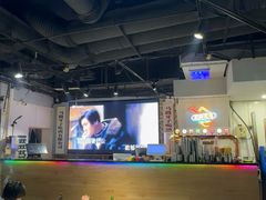 -马路牙子烧烤音乐酒馆(望京店)