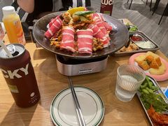 -WOW LUCKY创意韩料(龙阳广场店)