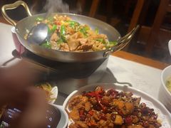 -湘西小馆(滨河路店)