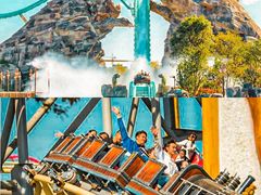 -七彩云南欢乐世界