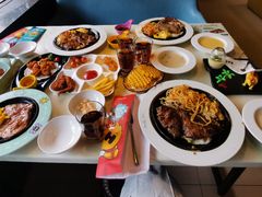 -豪客来牛排(中央花苑店)
