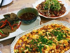 -洪霞餐馆