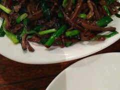 井冈山烟笋炒肉-原鄉本味 楚菜 丹江口鱼(北苑店)