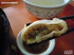 -百年尹氏汤包(湖南路狮子桥店)