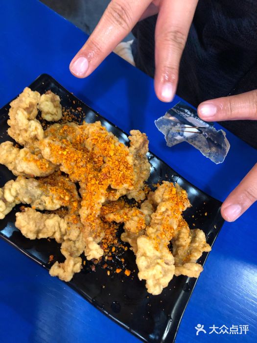 马路边边老成都串串香(星耀城店)黄金酥肉图片