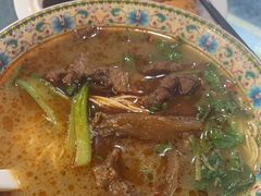 -金杨拉面王小吃面馆·牛三宝面·红烧牛肉粉