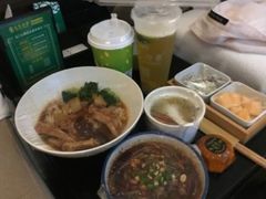 -金色印象·4K影院式足体养生(香榭里店)