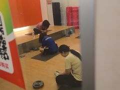 -乐刻运动健身(青山印象城店)